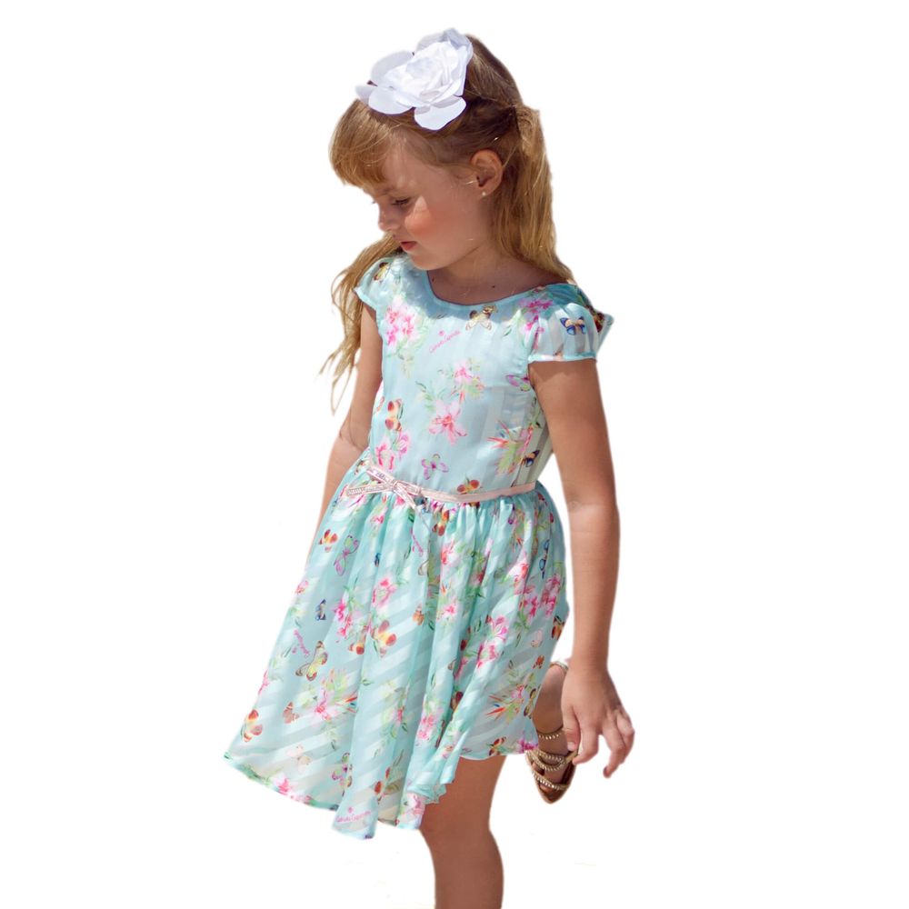 vestido infantil com organza
