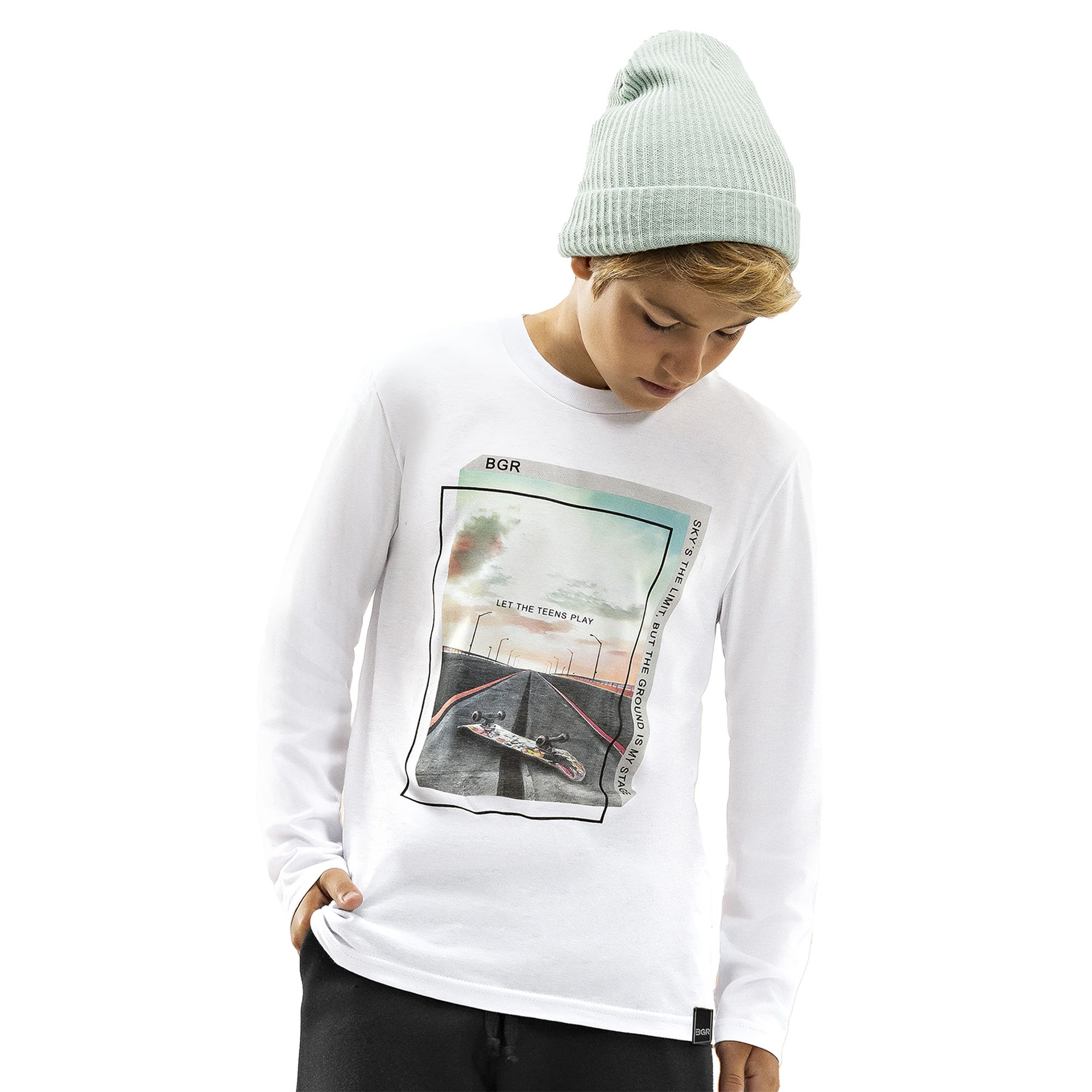 Camiseta-Meninos-Manga-Longa-Malha-Branca-Skate-Na-Estrada-1