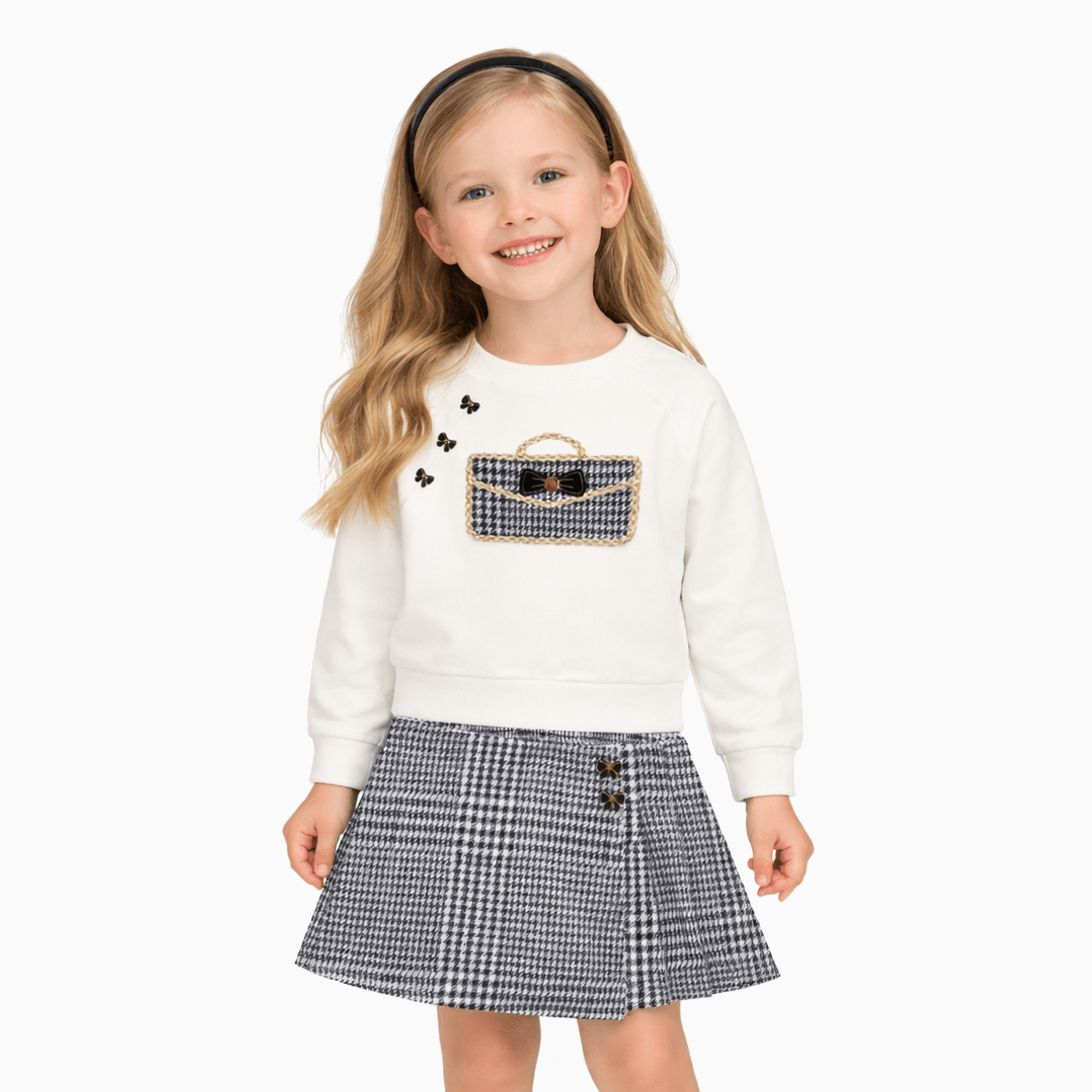 Conjunto-Meninas-Casaco-Off-White-e-Short-Saia-Xadrez-Preto-e-Branco-1