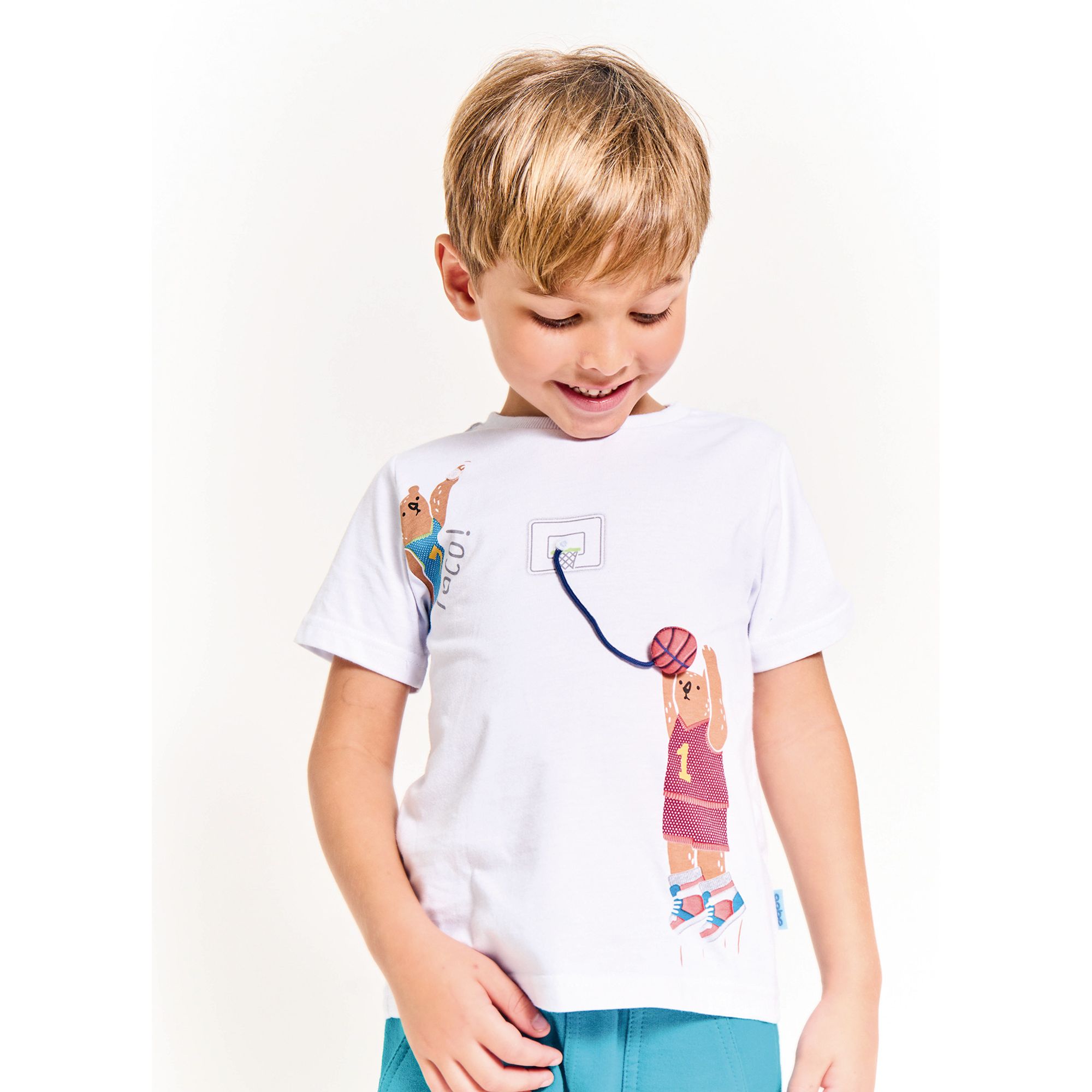 Camiseta-Infantil-Manga-Curta-Branca-Meu-Time-Favorito-Alphabeto-1